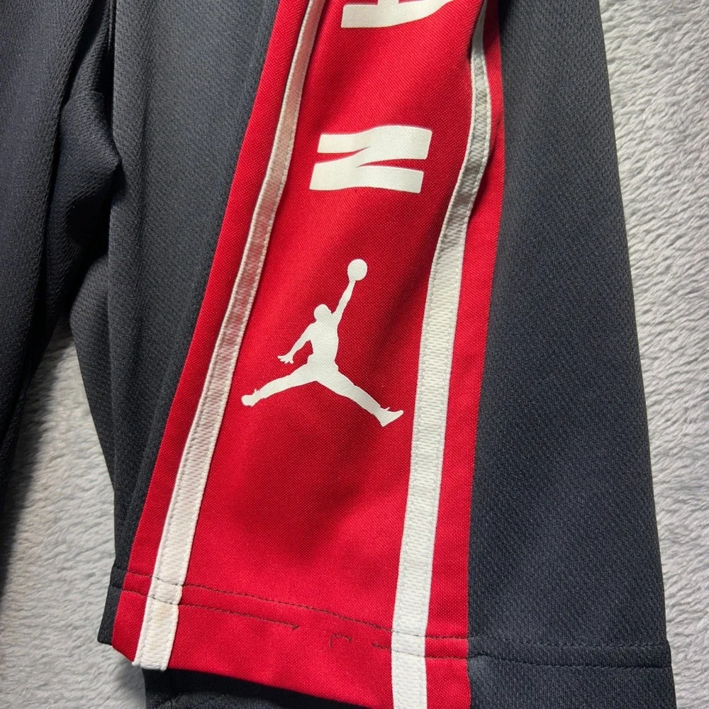 Jordan Kids‎ Dri-FIT Basketball Shorts Black Red XL 13-16 Years 7115-023